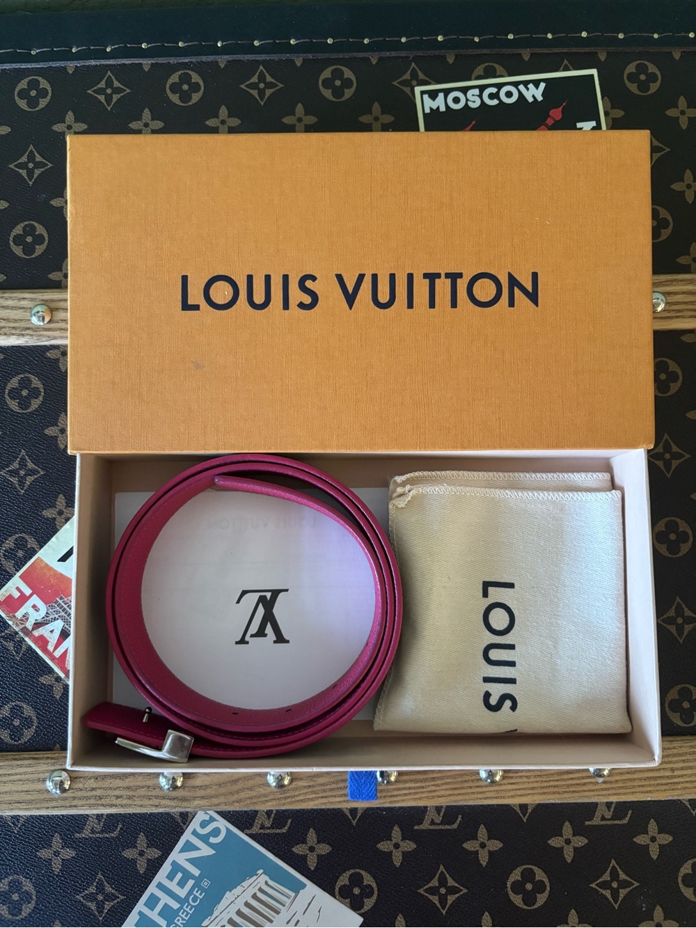 Louis Vuitton Initiales 30mm Reversible Belt - Picture 6 of 10